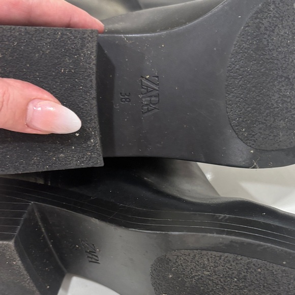 Zara Black Over the Knee Boots with Buckle - Picture 4 of 6